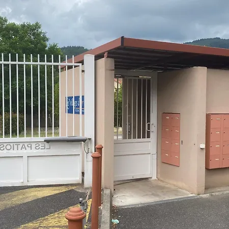 아파트 Bel F2 Climatise Avec Terrasse, Proche Thermes Et Centre-ville, Animaux Acceptes - Fr-1-451-154