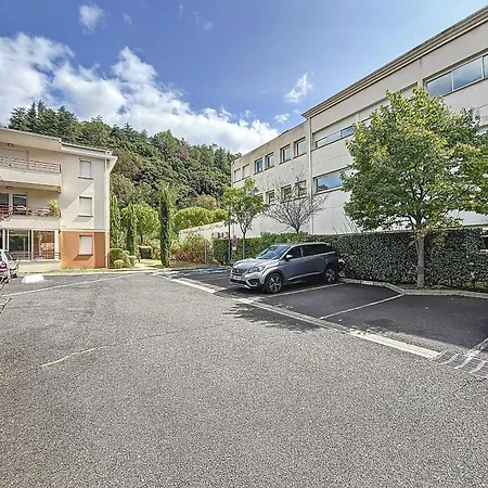Bel F2 Climatisé Avec Terrasse, Proche Thermes Et Centre-ville, Animaux Acceptés - Fr-1-451-154 Appartamento *
