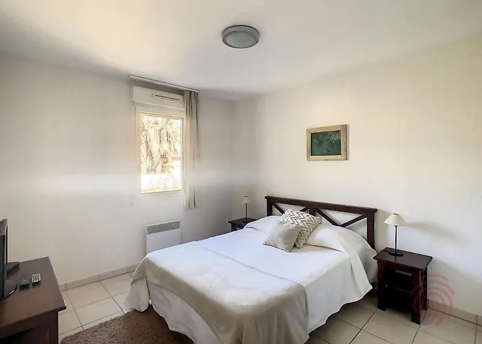 Bel F2 Climatise Avec Terrasse, Proche Thermes Et Centre-ville, Animaux Acceptes - Fr-1-451-154 Lejlighed *