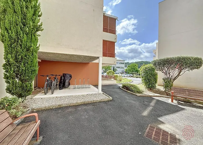 Lejlighed Bel F2 Climatise Avec Terrasse, Proche Thermes Et Centre-ville, Animaux Acceptes - Fr-1-451-154 Lamalou-les-Bains