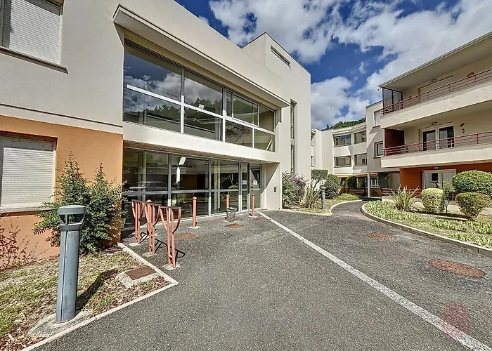 Bel F2 Climatise Avec Terrasse, Proche Thermes Et Centre-ville, Animaux Acceptes - Fr-1-451-154 Lejlighed